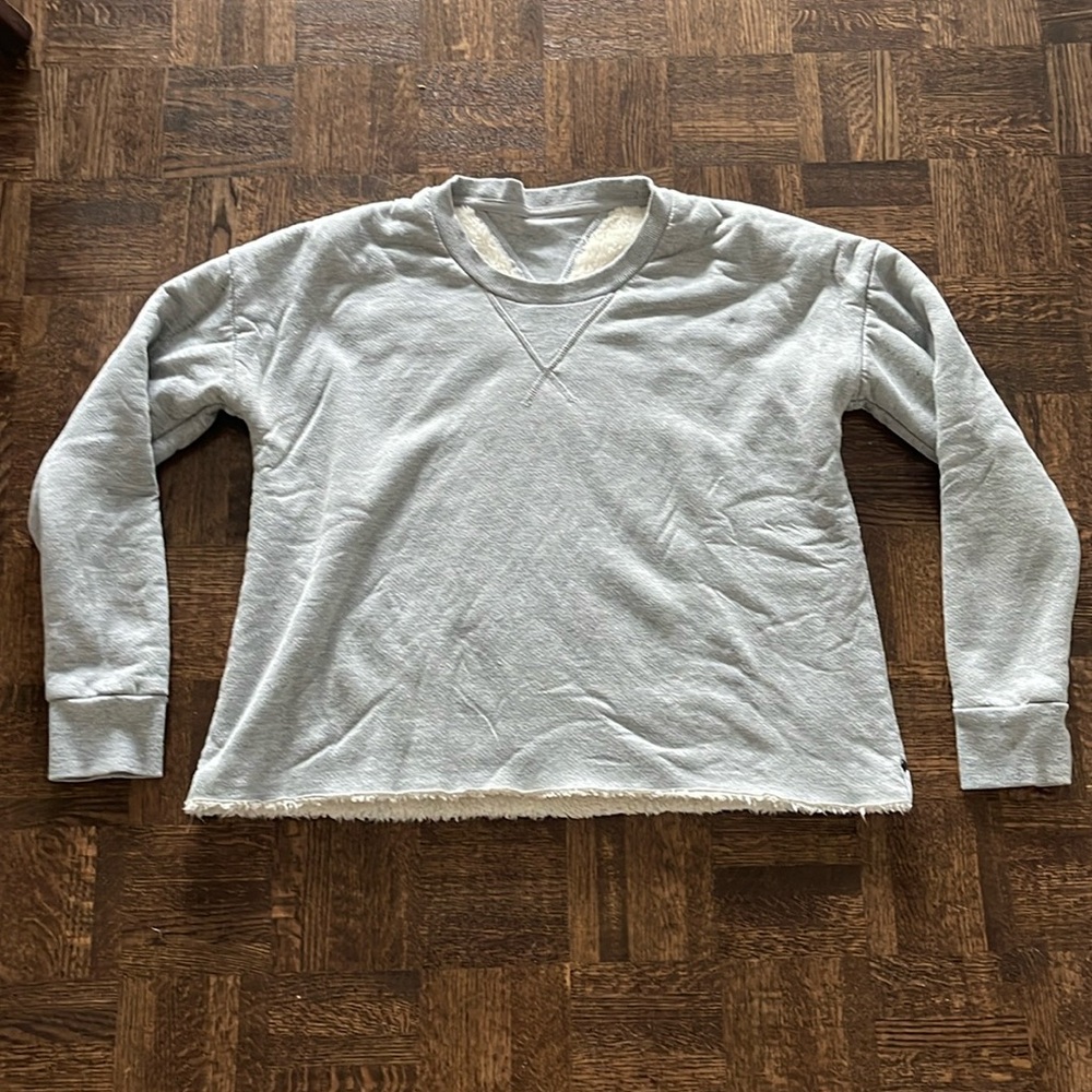 One Teaspoon Cropped Grey Sweatshirt with fleece lining